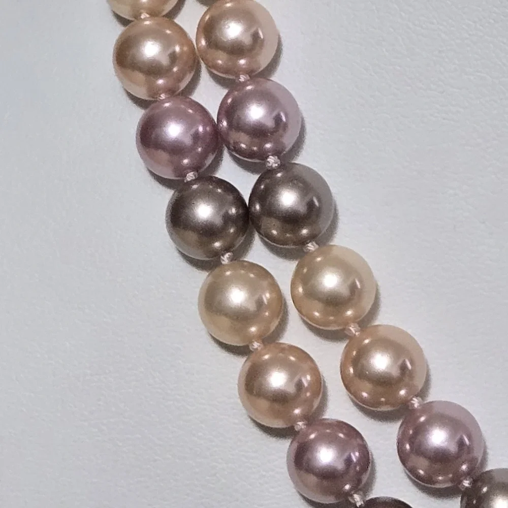 Kenneth KJL Gold Tone Multi Pastel Double Strand Glass Pearl Necklace 17